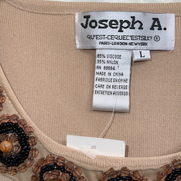 Joseph A 3/4 Lead fine gauge sweater. Size large. New with tags. - Picture 3 of 8